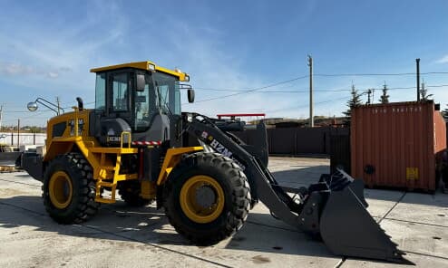 Фронтальный погрузчик HZM XC36D